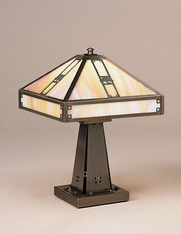 11" pasadena table lamp with oak tree filigree